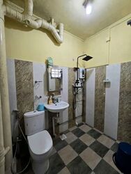 Hougang Avenue 8 (Hougang),  #556044931